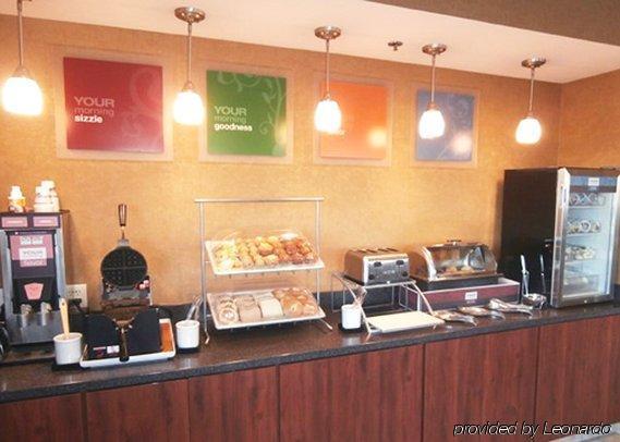 Comfort Speedway - Kansas Hotel 3*