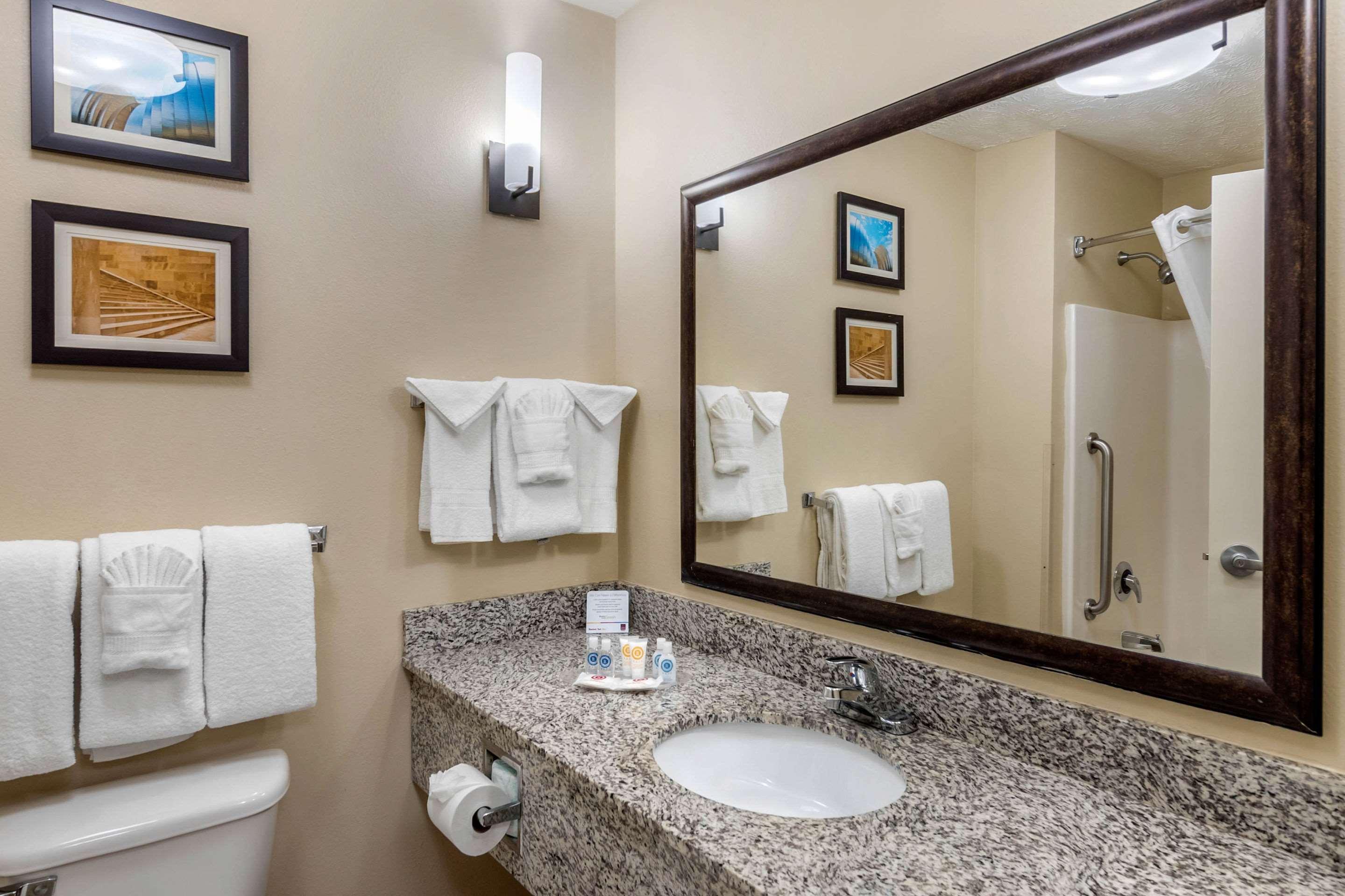 Hotel Comfort Speedway - Kansas 3*