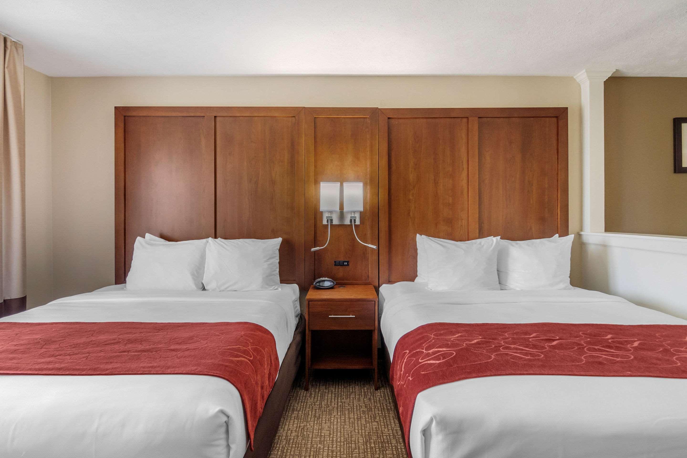Hotel Comfort Speedway - Kansas Kansas City